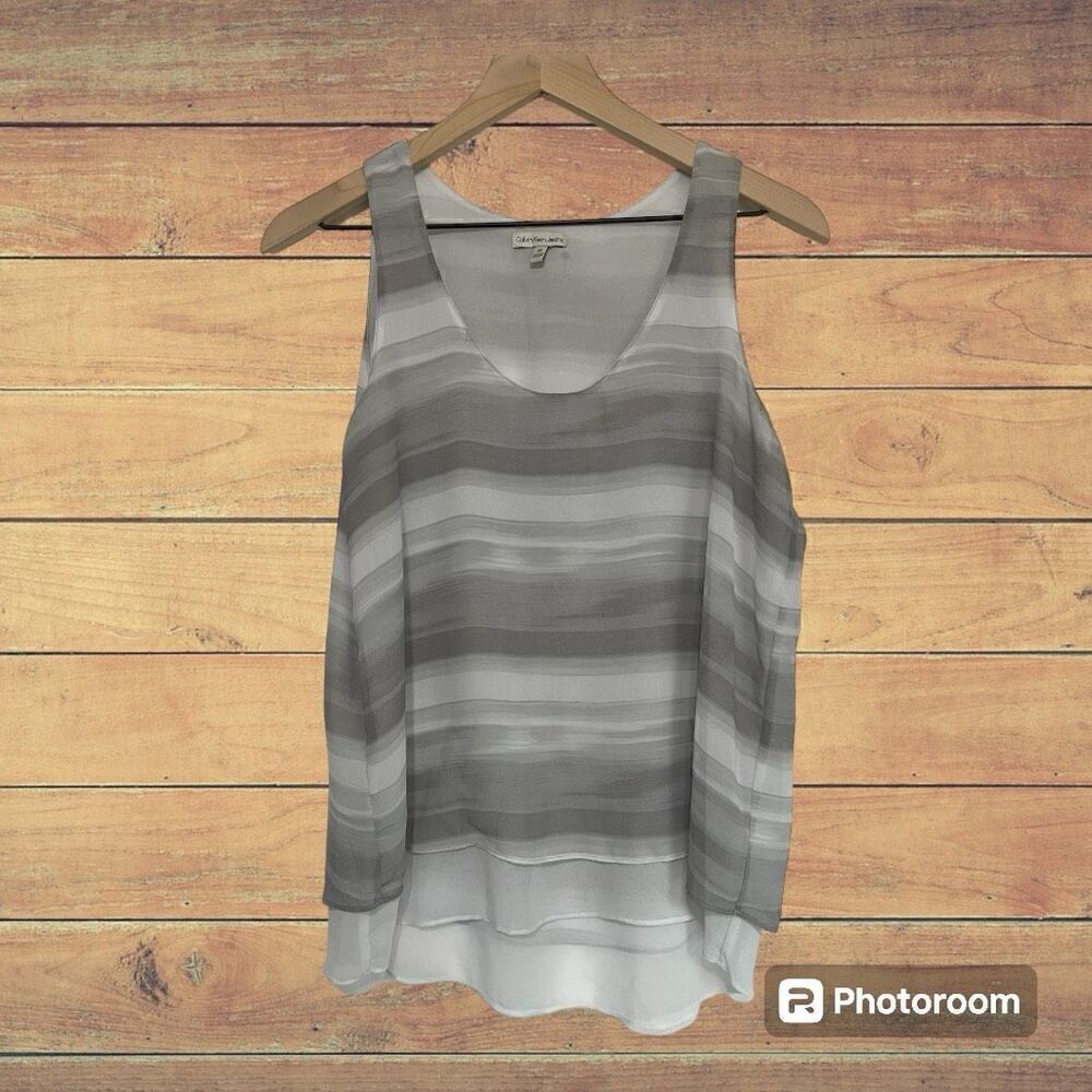 Calvin Klein Women’s Sleeveless Top Gray And White Striped Size M EUC